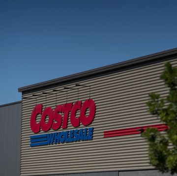 costco posts strong quarterly earnings