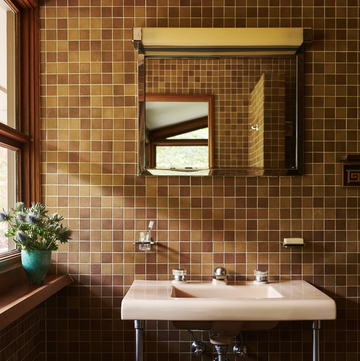 brown bathroom tiles